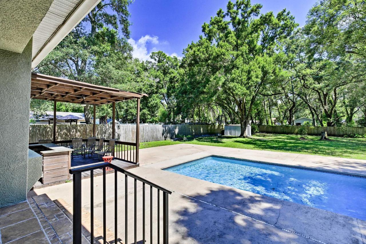 Villa Tampa Oasis With Pool About 7 Mi To Busch Gardens! Extérieur photo