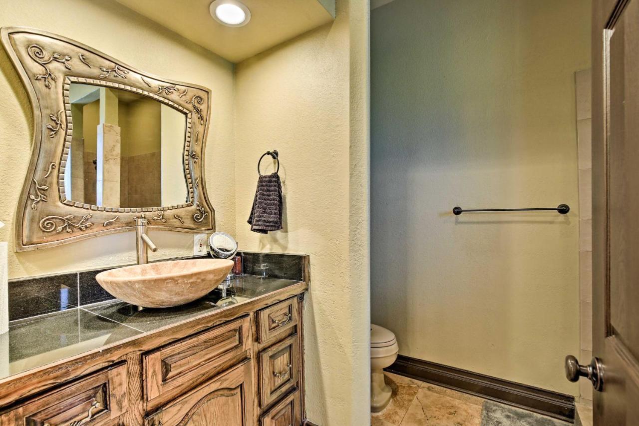 Villa Tampa Oasis With Pool About 7 Mi To Busch Gardens! Extérieur photo