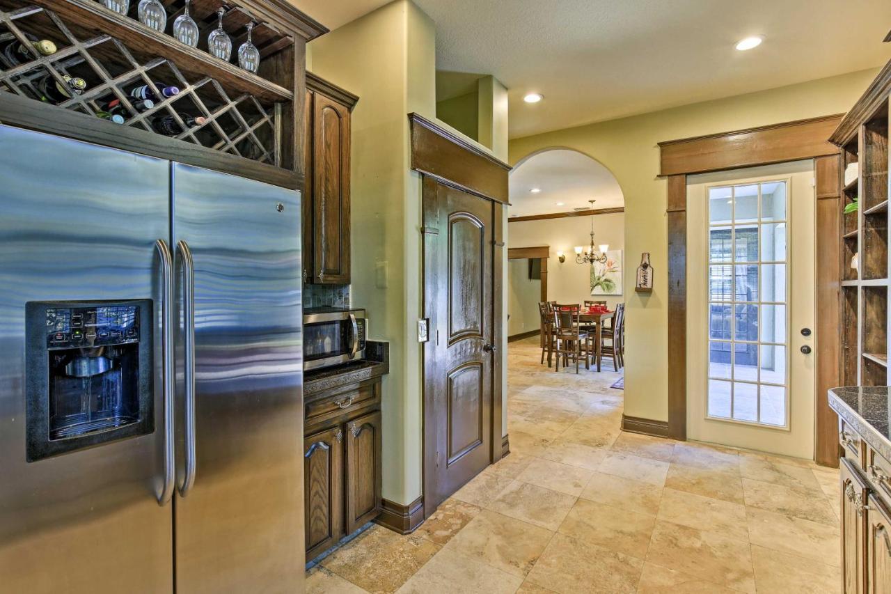 Villa Tampa Oasis With Pool About 7 Mi To Busch Gardens! Extérieur photo